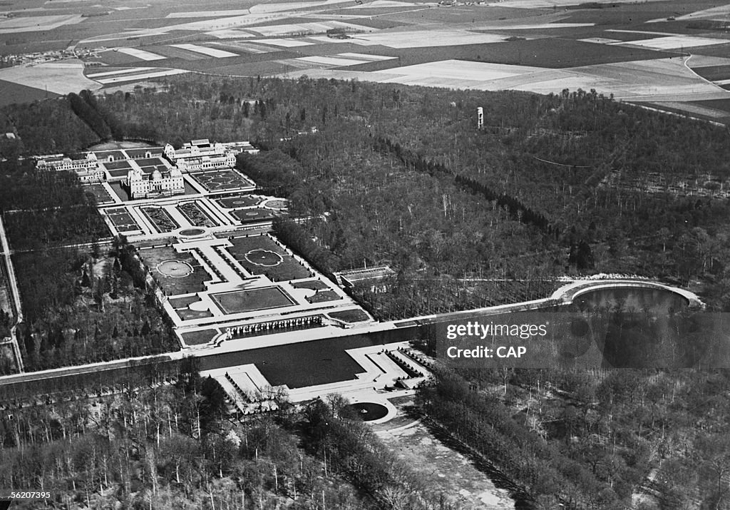 Vaux-le-Vicomte (Seine-et-Marne).Aerial view of th