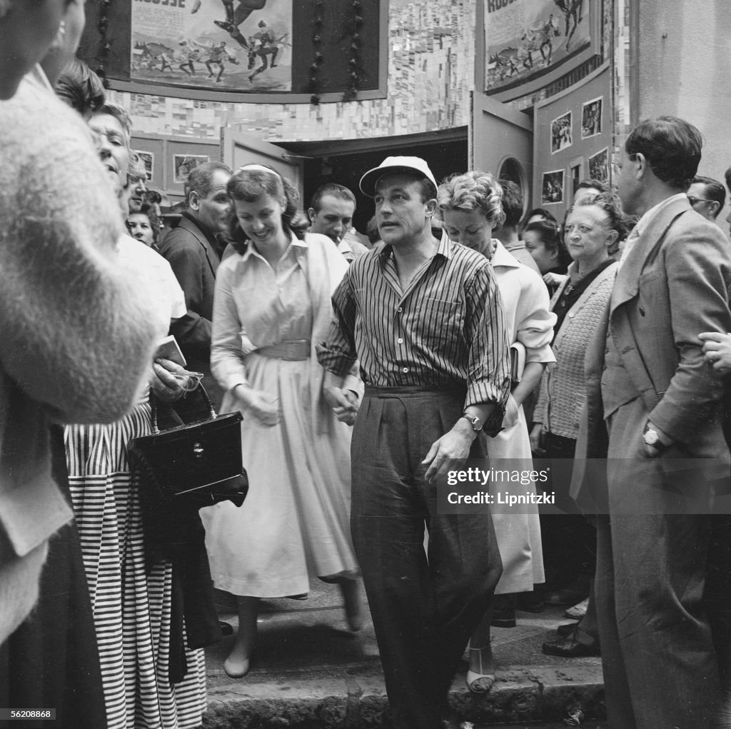 Gene Kelly and Betsy Blair. Cannes festival, 1955.