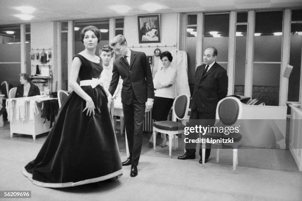 Farah Dibah, Iranian empress and Yves Saint Laurent. Paris, November 1959.