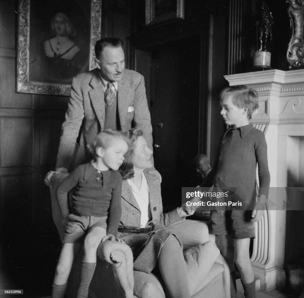 Sir Oswald Mosley , head of the British union of fascists, and his
