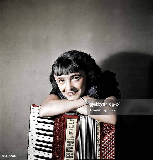 Edith Piaf , French singer, in 1936. Colourized photo.
