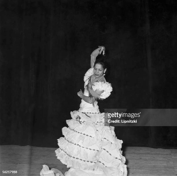 Carmen Amaya, Spanish dancer. Paris, theatre des Champs-Elysees, january 1959.