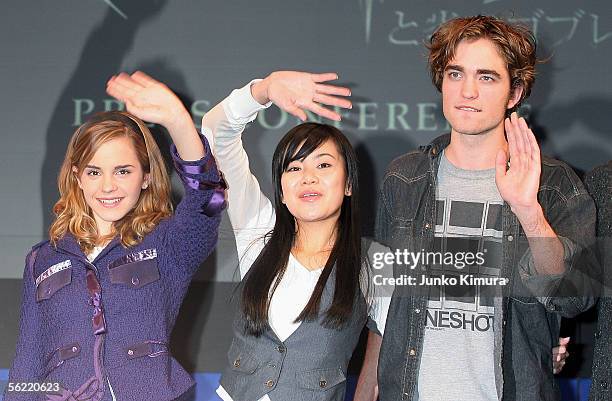 Actors Emma Watson, Katie Leung and Robert Pattinson attend a press conference promoting their new film "Harry Potter and The Goblet Of Fire" on...