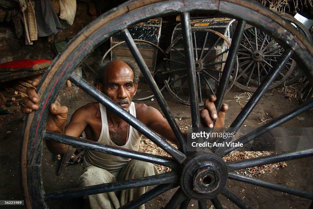 Who Invented Riskshaw Ram Jalam Sharma who has been building rickshaws for the past 30 ...