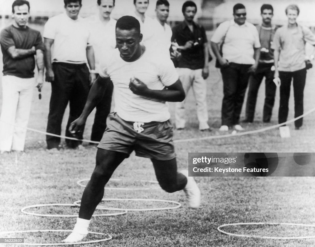 Pele Trains