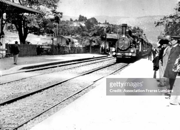 Lumiere's film : Arrival of a train in the station of La Ciotat, on 1895. RV-399332 Obligatory registration to Association des Freres Lumiere Tel :...
