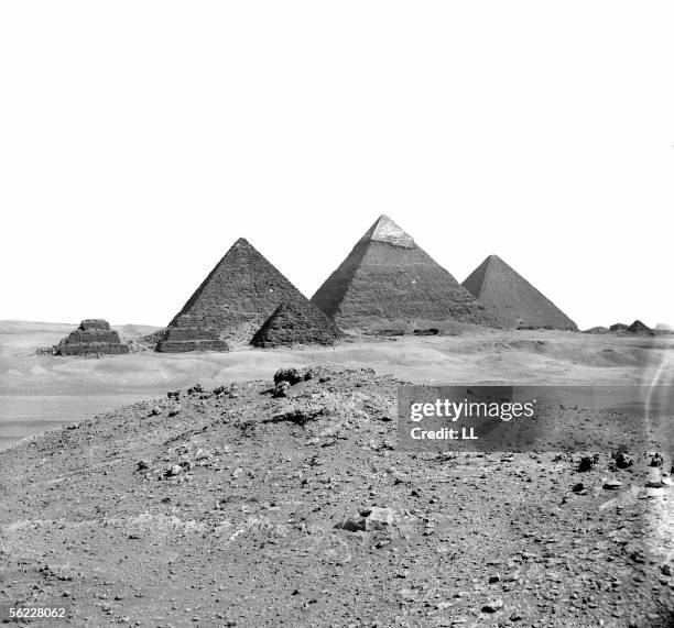 Kheops Pyramids 355 Kheops Stock Photos, High-Res Pictures, and Images - Getty Images