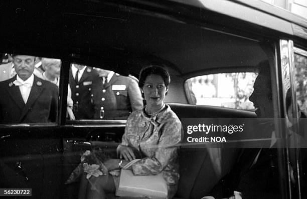 Arrival of princess Margaret of England. Festival of Cannes, May 1966. HA-1058-16.