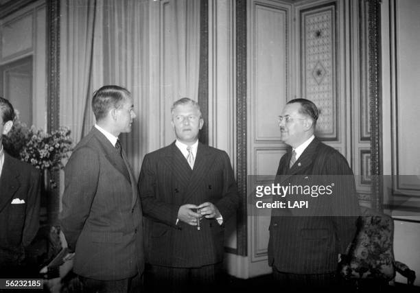 World War Two. Albert Speer, Otto Abetz and Schleier. Paris, German institute, october 1941. LAP-4804A.