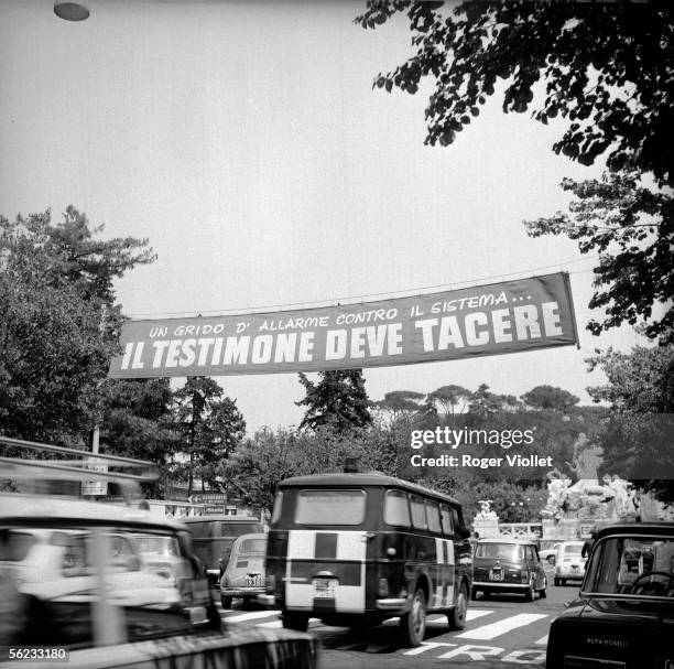 29 Testimone Stock Photos, HighRes Pictures, and Images Getty Images