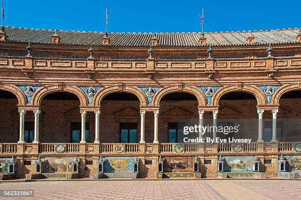 tiled benches and collonade arches - 1920 1929 - fotografias e filmes do acervo