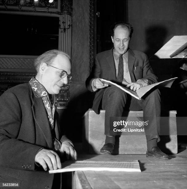 Pierre Boulez and Olivier Messiaen. Musical domain. Paris, theatre of the Odeon, January 1966. LIP-2049-016.