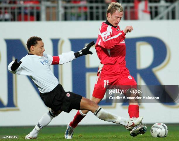 Petr Ruman of Mainz fights for the ball with Jermaine Jones of Frankfurt during the Bundesliga match between FSV Mainz 05 and Eintracht Frankfurt at...