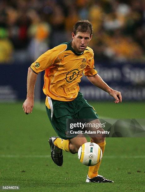 Scott Chipperfield of the Socceroos in action during the second leg of the 2006 FIFA World Cup qualifying match between Australia and Uruguay at...