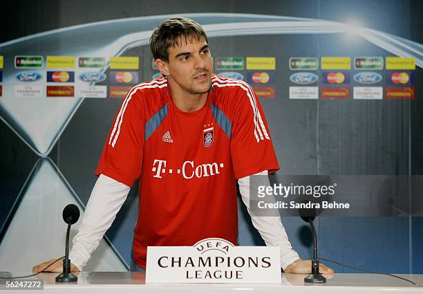 Sebastian Deisler speaks to the journalists during the Bayern Munich press conference for the Champions League Group A match between Bayern Munich...