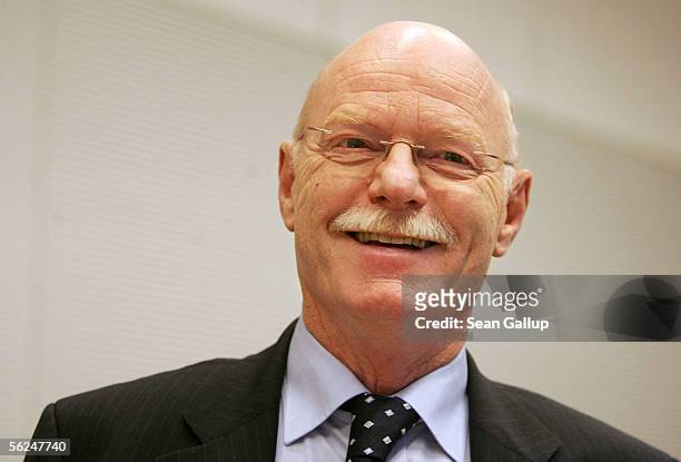 German Social Democrat Peter Struck arrives for a meeting of the SPD Bundestag faction where Struck was to be voted new faction chairman November 21,...