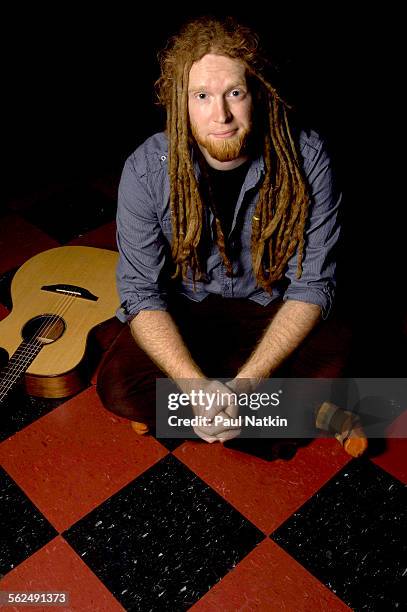 Portrait of British musician Newton Faulkner as he poses at the Hideout nightclub, Chicago, Illinois, January 17, 2008.