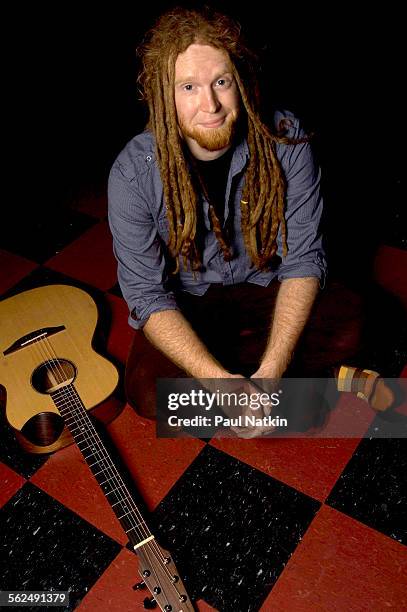 Portrait of British musician Newton Faulkner as he poses at the Hideout nightclub, Chicago, Illinois, January 17, 2008.