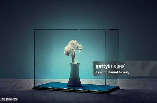 co2 - glass box stock pictures, royalty-free photos & images