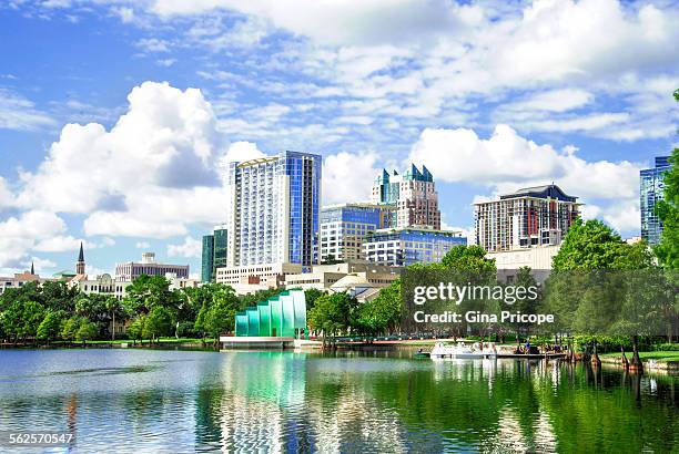 lake eola view in orlando florida - orlando florida imagens e fotografias de stock