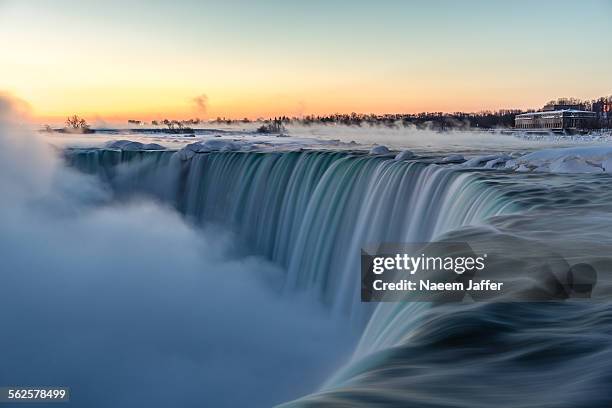 frostbite - horseshoe falls niagara falls stock pictures, royalty-free photos & images