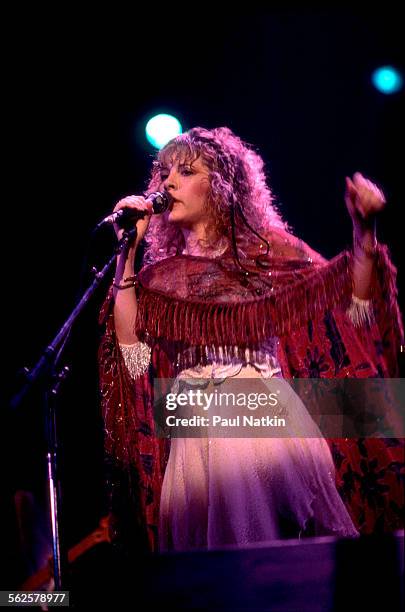 American musician Stevie Nicks performs onstage at the Rosemont Horizon, Rosemont, Illinois, July 18, 1983.