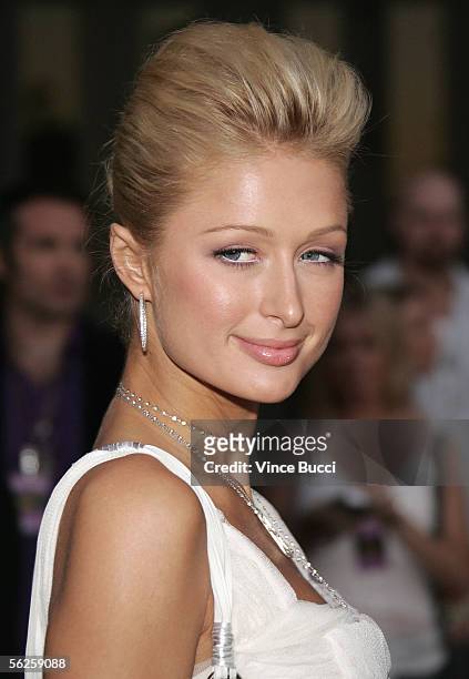 Socialite Paris Hilton arrives at the 2005 American Music Awards held at the Shrine Auditorium on November 22, 2005 in Los Angeles, California.