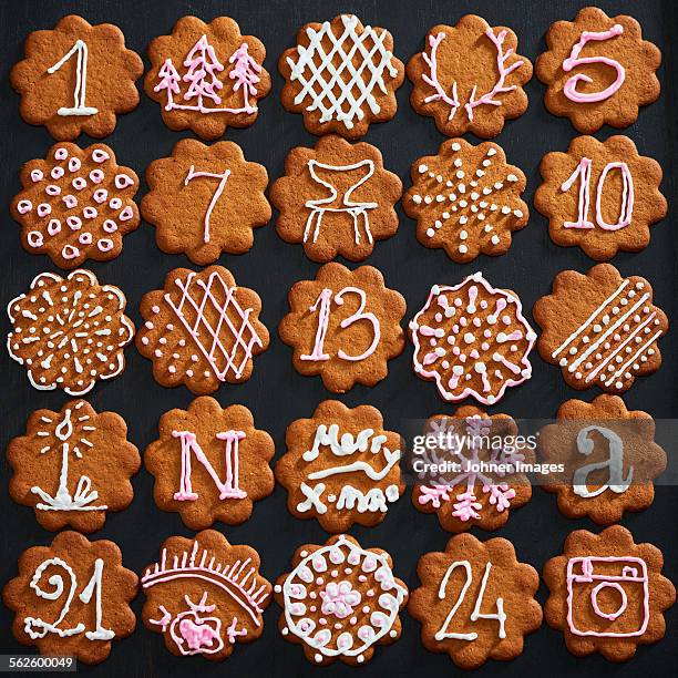 gingerbread cookies - johner christmas bildbanksfoton och bilder