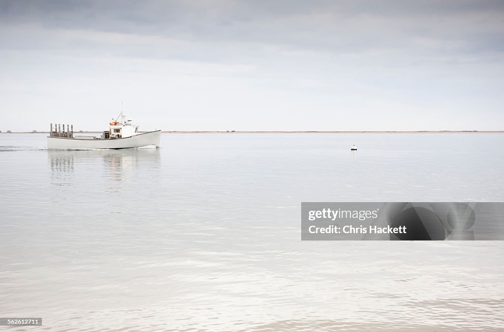 USA, Massachusetts, Chatham, Boat in bay