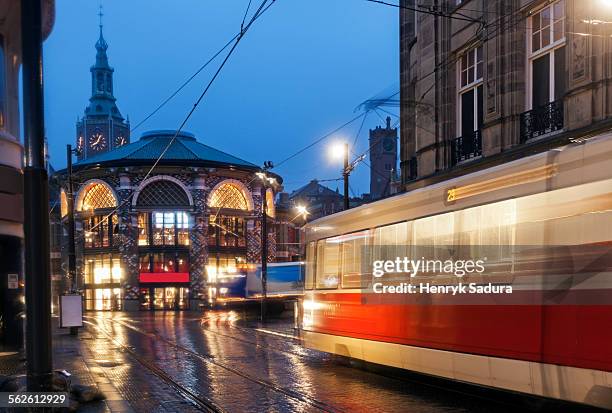 netherlands, south holland, hague, street scene at sunrise - south holland stock-fotos und bilder