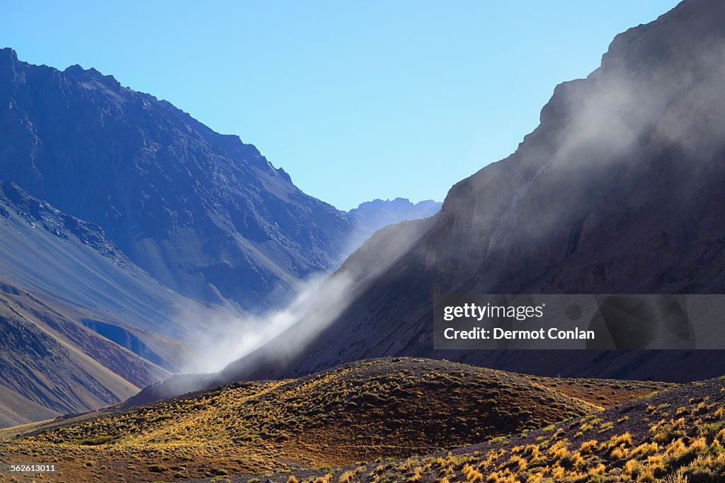 Argentina, Mendoza, Aconcagua Provincial Park, Landscape with mountain range and valley