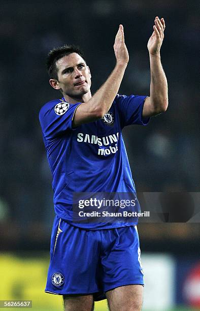 Frank Lampard of Chelsea applauds the fans at the end of the UEFA Champions League match between Anderlecht and Chelsea at Constant Vanden Stock...