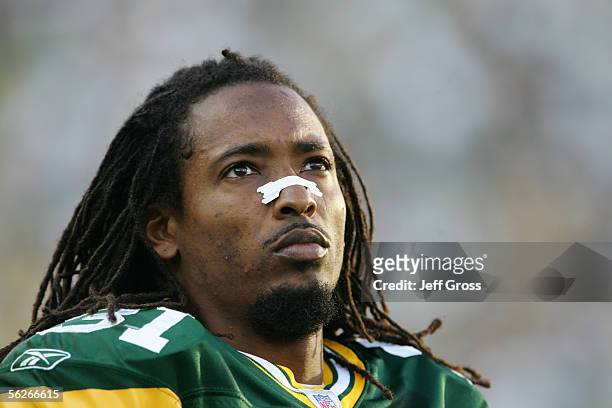 Cornerback Al Harris of the Green Bay Packers looks on against the Cleveland Browns at Lambeau Field on September 18, 2005 in Green Bay, Wisconsin....