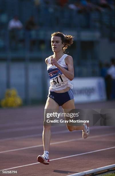 Louise Rigg 12 Suzanne Rigg Stock Photos, High-Res Pictures, and Images - Getty Images