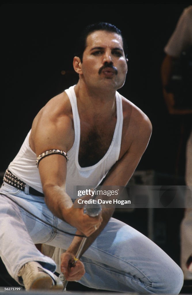 Freddie Mercury Performs at Live Aid