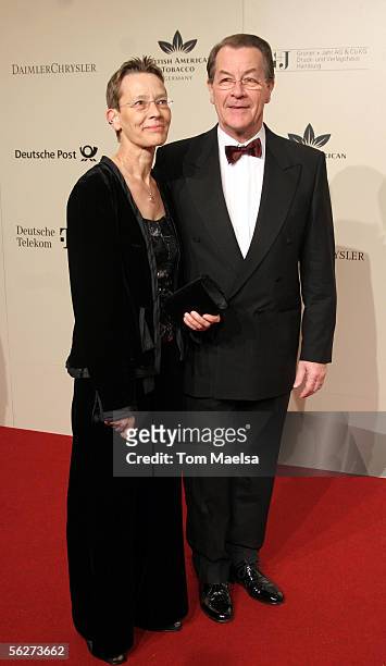 Franz Muentefering and Ankepetra Muentefering attend the annual "Bundespresseball" in Berlin on November 25, 2005 in Berlin, Germany.
