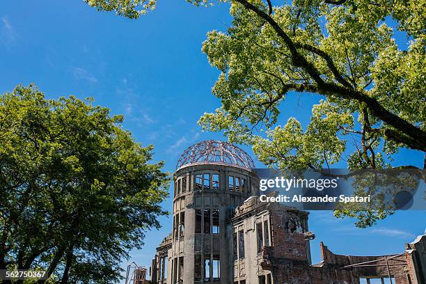 atomic bomb dome, hiroshima, japan - hiroshima peace memorial park stock pictures, royalty-free photos & images