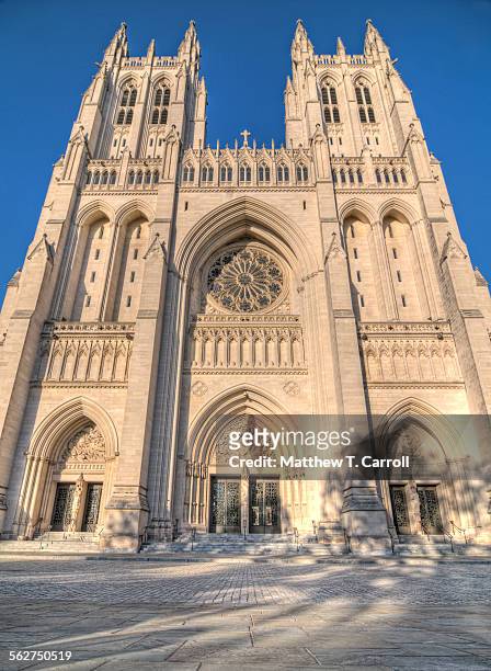 national cathedral - national cathedral stock pictures, royalty-free photos & images