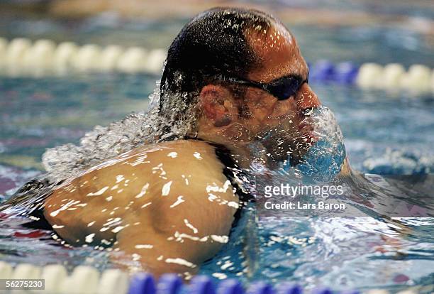 Mark Warnecke of SG Essen in action during the mens 50m breaststroke head during the third day of the German Short Course Championships on November...