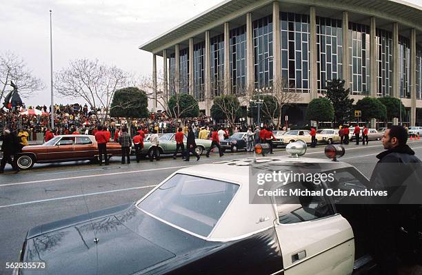 View as celebrities arrives to the 47th Academy Awards at Dorothy Chandler Pavilion in Los Angeles,California.