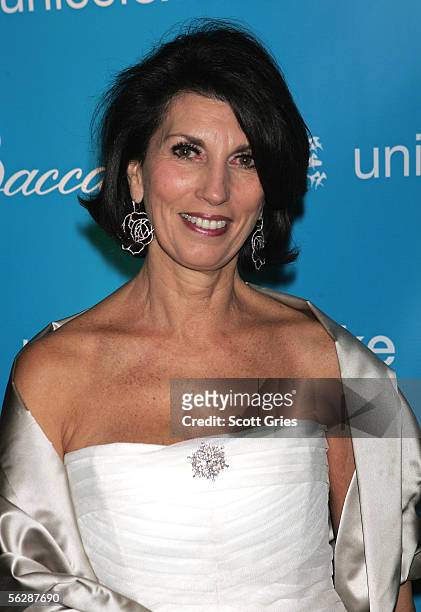 Town and Country Editor Pamela Fiori attends the 2nd Annual Snowflake Ball at the Waldorf-Astoria Hotel on November 28, 2005 in New York City.