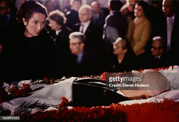 Family members at the coffin of Russian nuclear physicist, Soviet dissident and human rights activist, Andrei Sakharov , lying in state at the...
