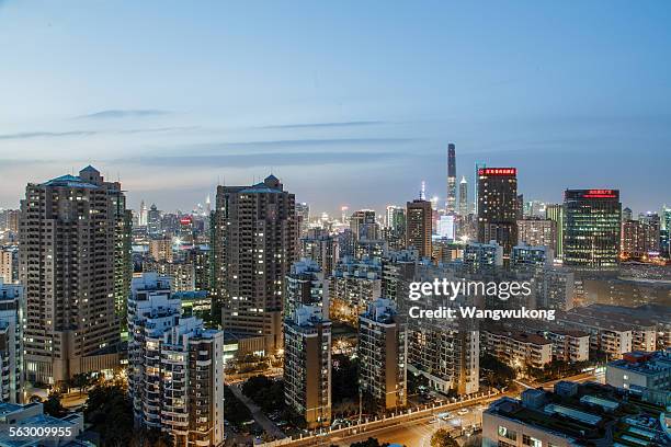 intensive urban construction - quadro stock pictures, royalty-free photos & images