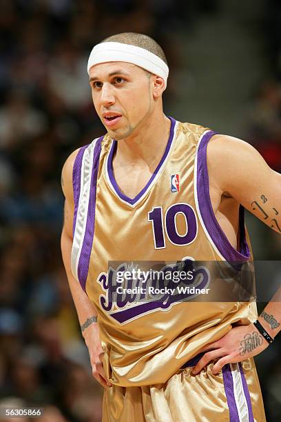 Mike Bibby of the Sacramento Kings is seen on court against the Utah Jazz November 15, 2005 at ARCO Arena in Sacramento, California. The Kings won...