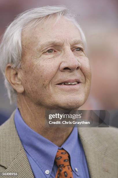 Ceremony honors former Auburn Tigers head coach Pat Dye for his induction to the College Football Hall of Fame during the game against the Alabama...