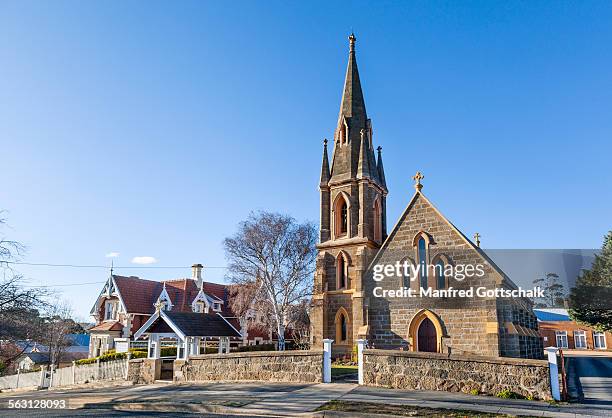 st. paul's anglican church cooma - cooma stock pictures, royalty-free photos & images