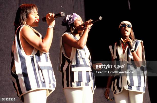 Perform at KMEL Summer Jam 1993 at Shoreline Amphitheatre on July 31, 1993 in Mountain View California.