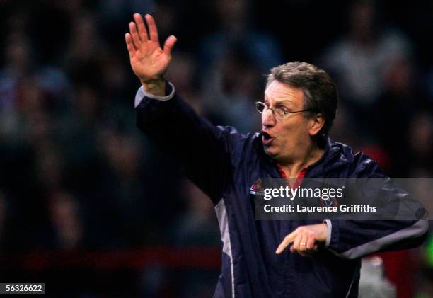 Neil Warnock the Sheffield United Manager shouts out instruction from the bench during the Coca Cola Championship match between Sheffield United and...