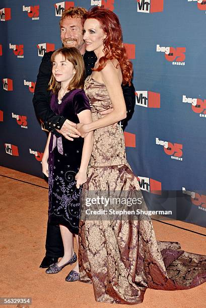 Actor Danny Bonaduce, wife Gretchen Bonaduce and their daughter Isabella Bonaduce arrive at the VH1 Big In '05 Awards held at Stage 15 on the Sony...
