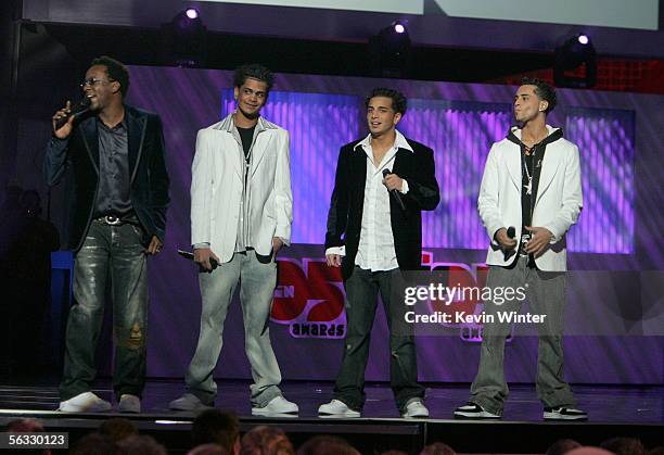 Presenters Bobby Brown, Frank Agnello, John Agnello and Carmine Gotti Agnello speak onstage at the VH1 Big In '05 Awards held at Stage 15 on the Sony...